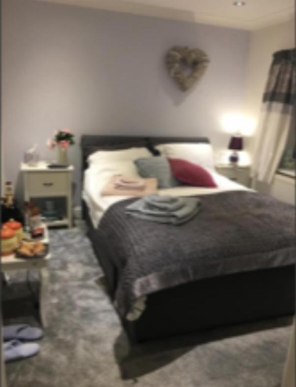 Redwing Rise Bed and Breakfast Royston  Buitenkant foto